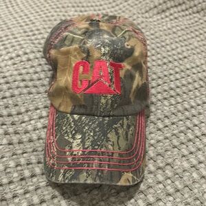 Camo hat with pink stitching
